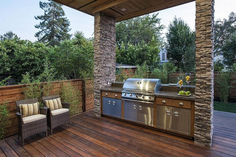 10 Outdoor Kitchen Countertop Ideas and Installation Tips